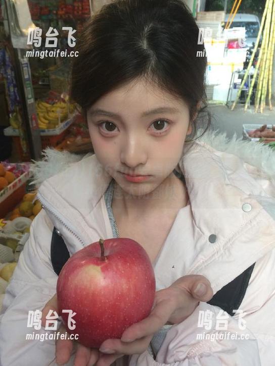 166fun安卓版揭秘：这些黑料热得连太阳都嫉妒！