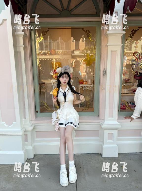 下载www.17，看看今天又有人打架了吗？！