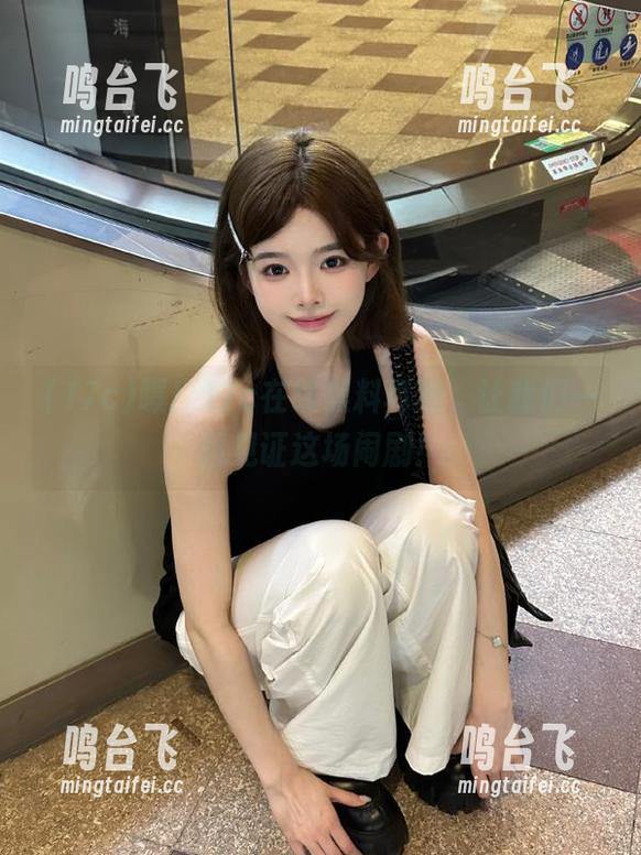 曝！17c在线黑料真相，让我们一起见证这场闹剧！