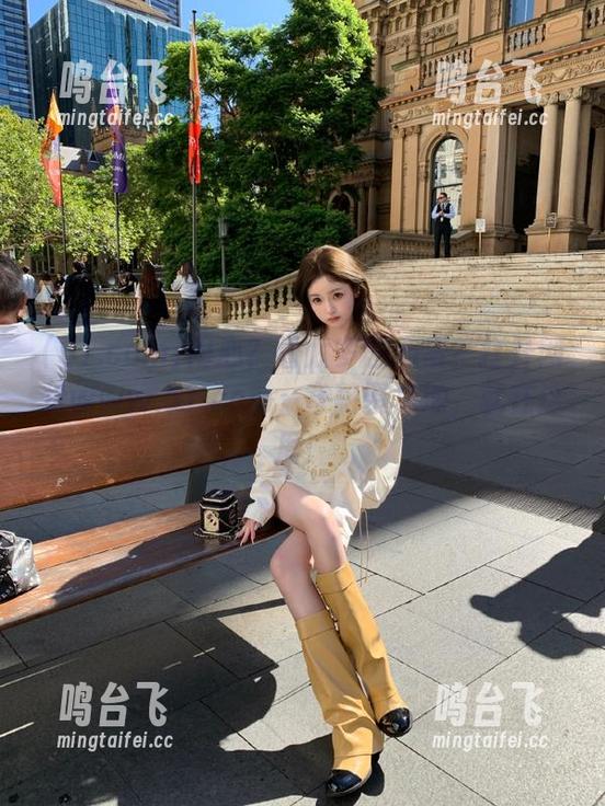 闹心？看太多剧心累？打开网址www.51.com，奇葩聚集地，就在这里！
