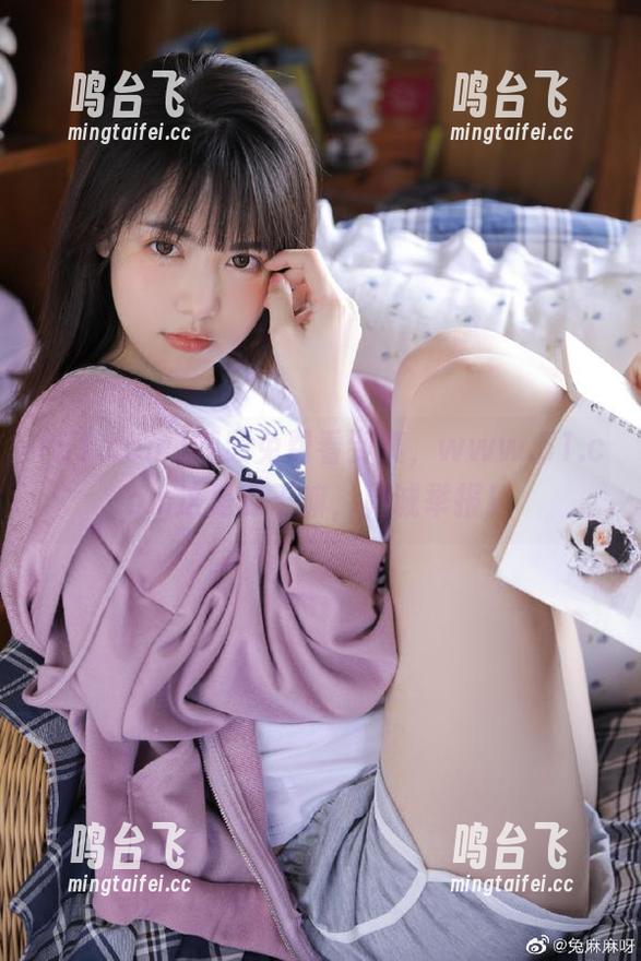 51.com 视频免费看到爽,www.51.com这是要干嘛,真诚举报!