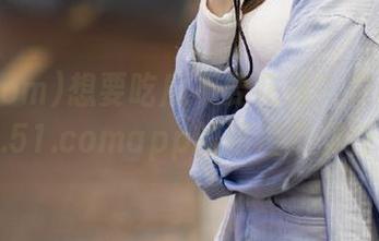 想要吃瓜不要花钱？来试试www.51.comapp的超值免费特权！