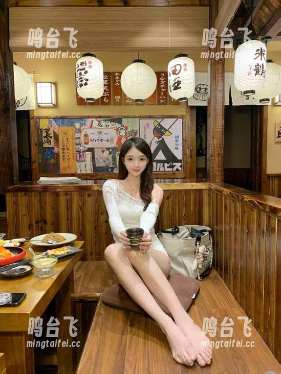直达51免费吃瓜，瞬间被这些神奇瓜事儿追得喘不过气！