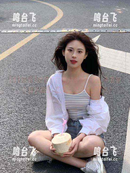 想要永恒的八卦新鲜感？不要等，立刻下载51吃瓜，鸿运也能常驻！