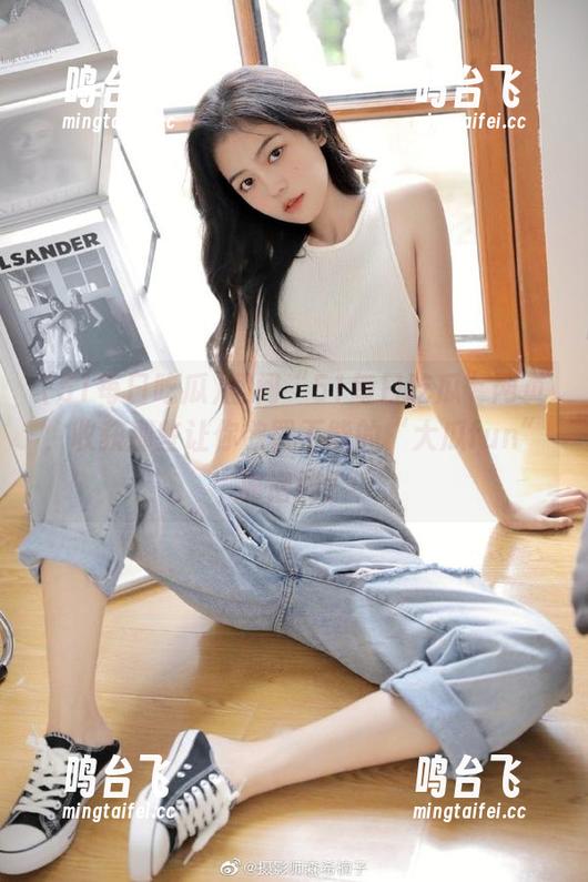 翻阅“51每日吃瓜”网页，收获那些让你欲罢不能的“大瓜fun”靠谱吗？