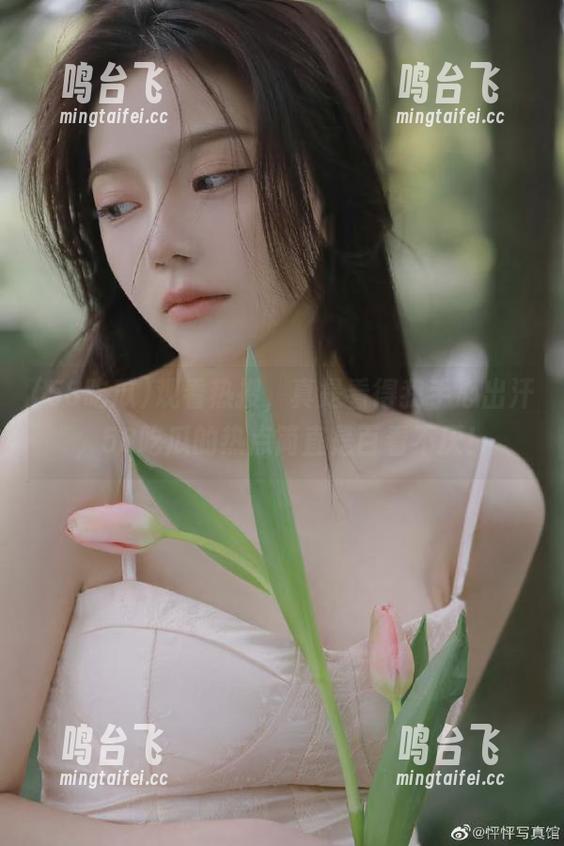 观看热搜，真是看得我手心出汗，58吃瓜的热点简直是百看不厌！