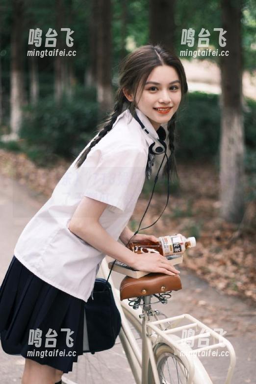 “718娱乐”网页真的是食够了无聊瓜，谁来拯救我？
