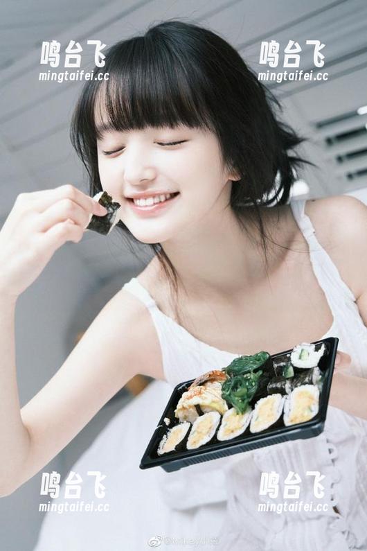 首页藏着的那些秘密，快来91黑料网跟我一起吃瓜！