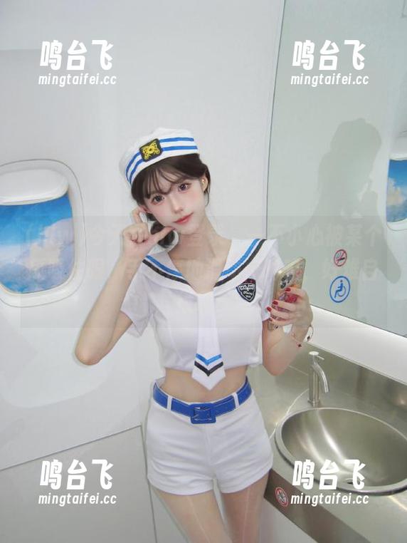今天在hlw登录，一不小心被某个瓜吸住眼，手不停地滑动…呜呜，好难自拔啊！