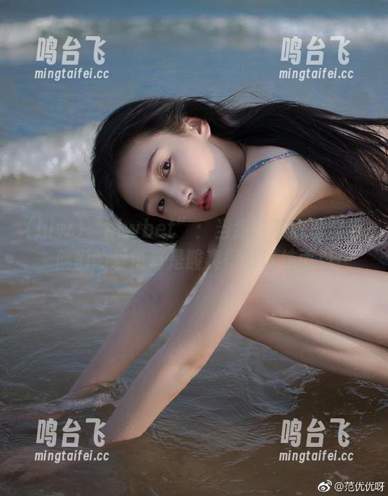 “hlwbet”：当我盯着屏幕观看，他们的爱情真是酸爽得可以抹面包！