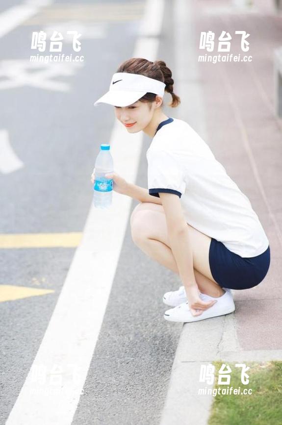 每次打开“www.吃瓜”网页，我都在想，为什么我的瓜怎么就没有这种剧情呢？
