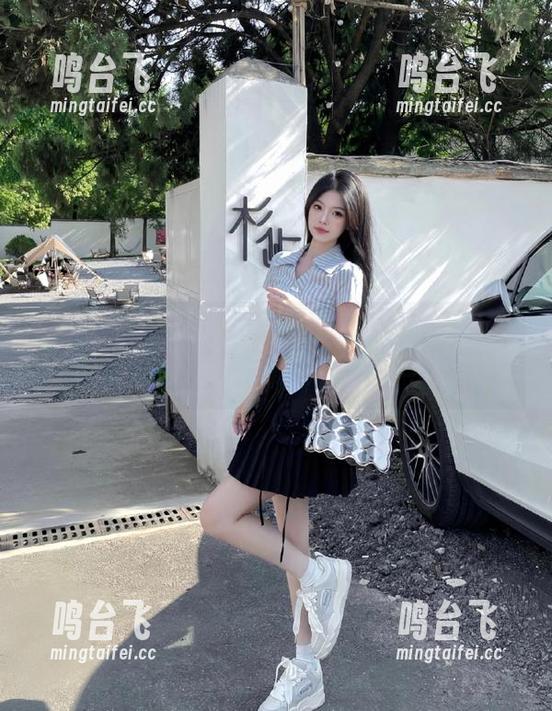 黑料巴士又来了！zztt10.ccm链接刚出，八卦撕逼立马上演！