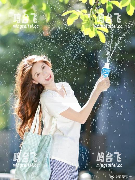 网站最新动态：zztt740.ccm黑料曝光，谁才是真正的赢家？