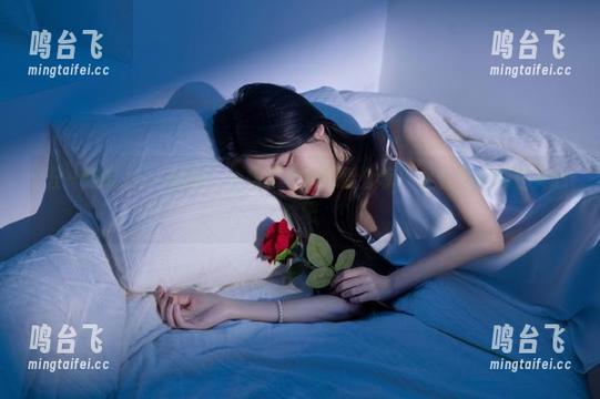 五一吃瓜：今天又有啥瓜要分享？看看大家都在关心啥吧