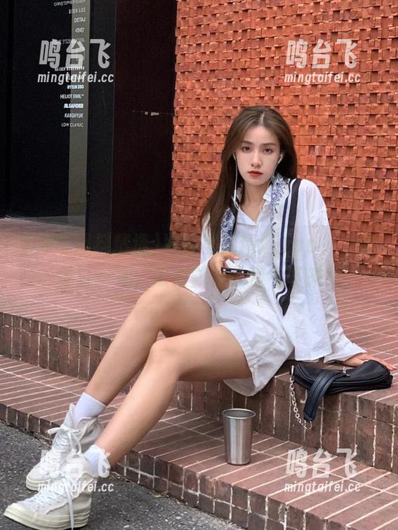 冲哥黑料精选app，让你每日一冲，瓜果飘香，停不下来！