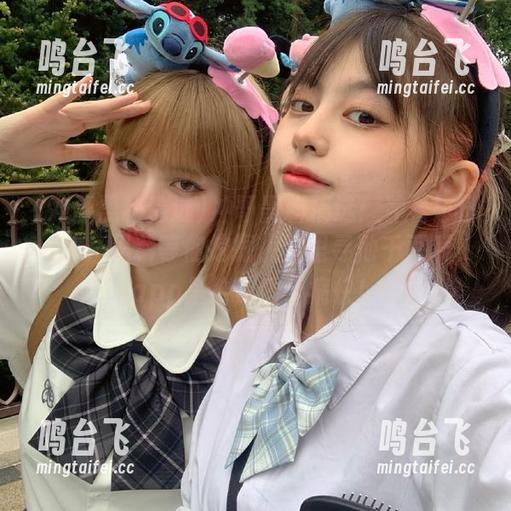 冲哥黑料精选：冲着每日一冲，黑料等你挖掘，众里寻他千百度，app里给你看个痛快！