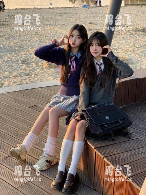 吃瓜最前线 吃瓜最前线,网站让你在八卦的海洋中遨游!