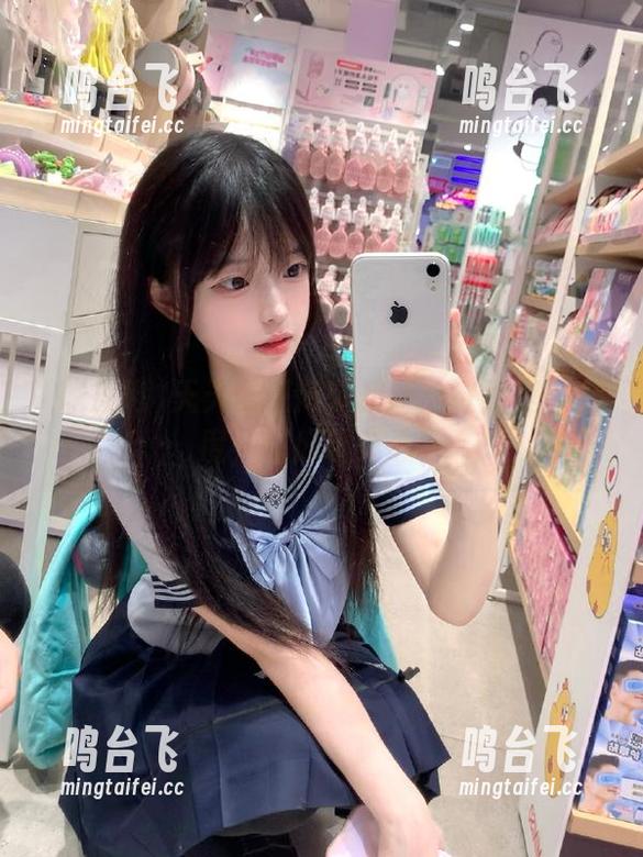 天天吃瓜网苹果版：在线是种态度，越瓜越开心！