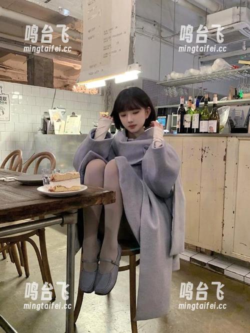 这年头，没个“吃瓜黑料”app，怎么混！我的八卦之路得走得更远！
