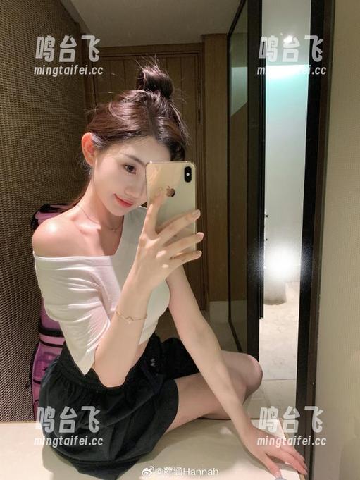 观看自己被撩动心弦，吾爱吃瓜最新网站真是个迷人的地方！