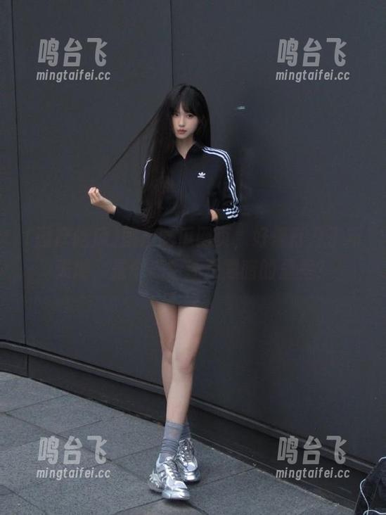 国产吃瓜 国产吃瓜网页,好像打开了新天地,是个光明还是黑暗的里程?