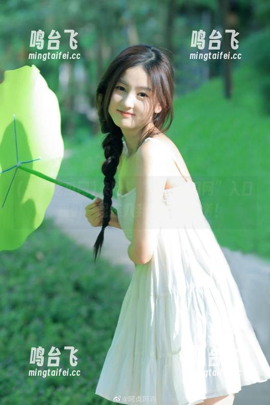 来吧！“我要吃瓜网”入口，我们一起在八卦的海里遨游！