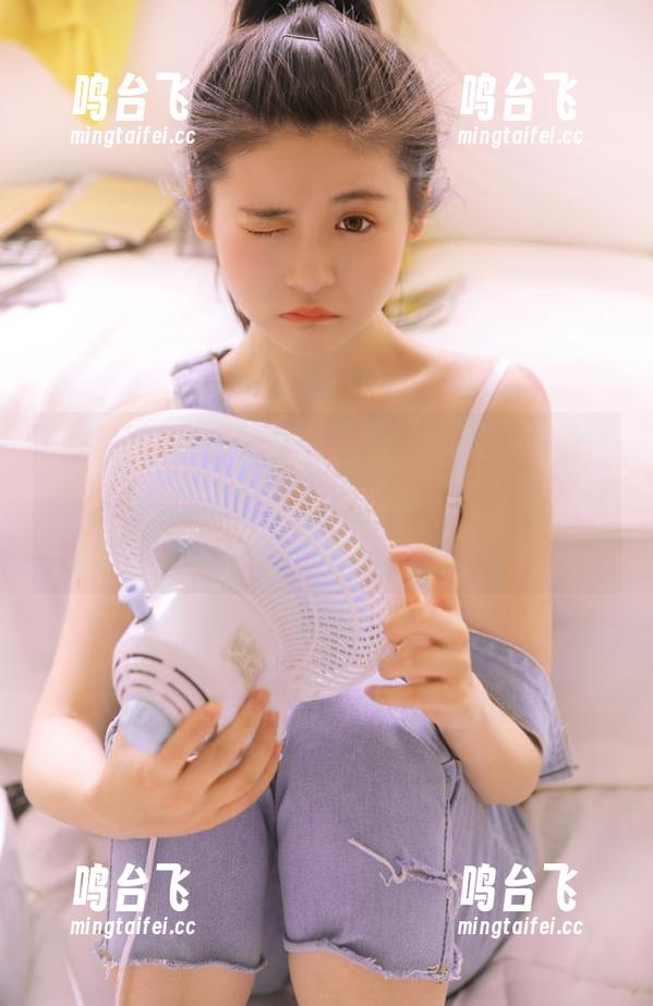 说好不看“明星黑料”网址，但总忍不住偷偷摸摸地翻翻，谁不想涨涨姿势呢？