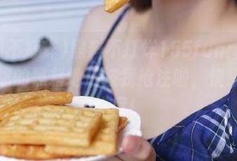 黑料不打烊155fun：对不起，你的黑料地址被我抢注啦，快来争夺热度！