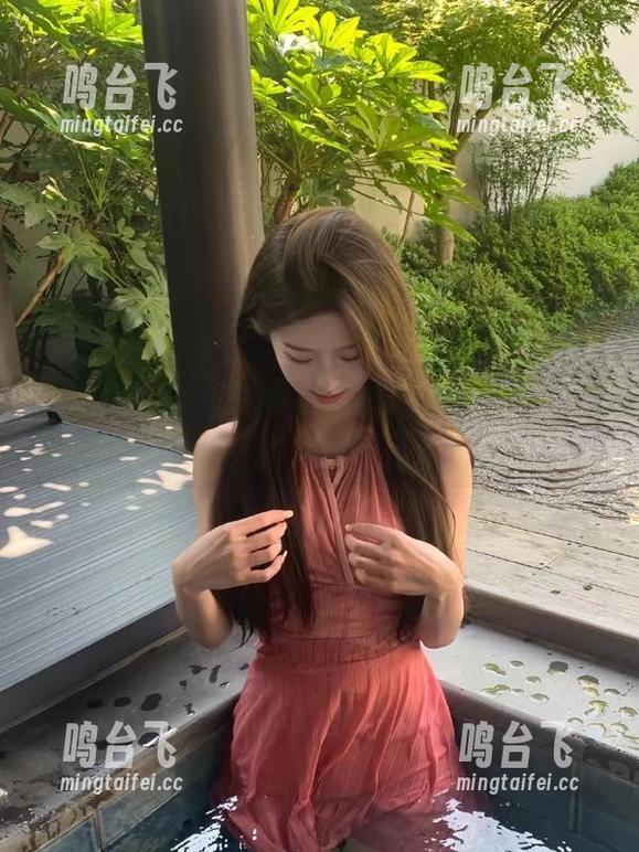 黑料吃瓜网在线，头条中的那些真相故事刹那即逝