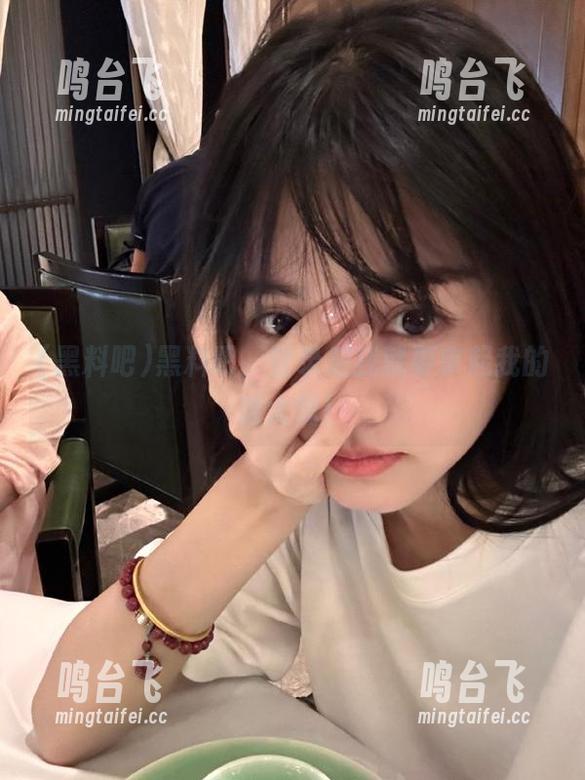 黑料吧，登录后我就要拿起我的放大镜！