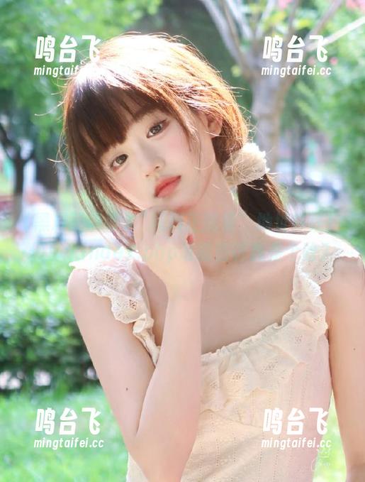 “黑料正能量”地址在线！但那个index.php谁能告诉我是个啥？