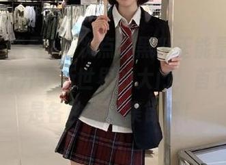 每次点开黑料正能量的链接，就像打开了新世界的大门！首页top也是各种故事集锦啊！