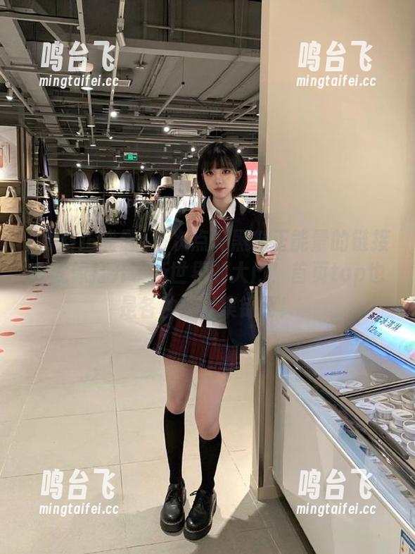 每次点开黑料正能量的链接，就像打开了新世界的大门！首页top也是各种故事集锦啊！