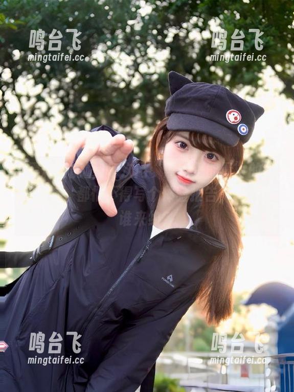 每次用“黑料正能量”的网页导航，都恨不得写个体验报告，哈哈，谁来约？
