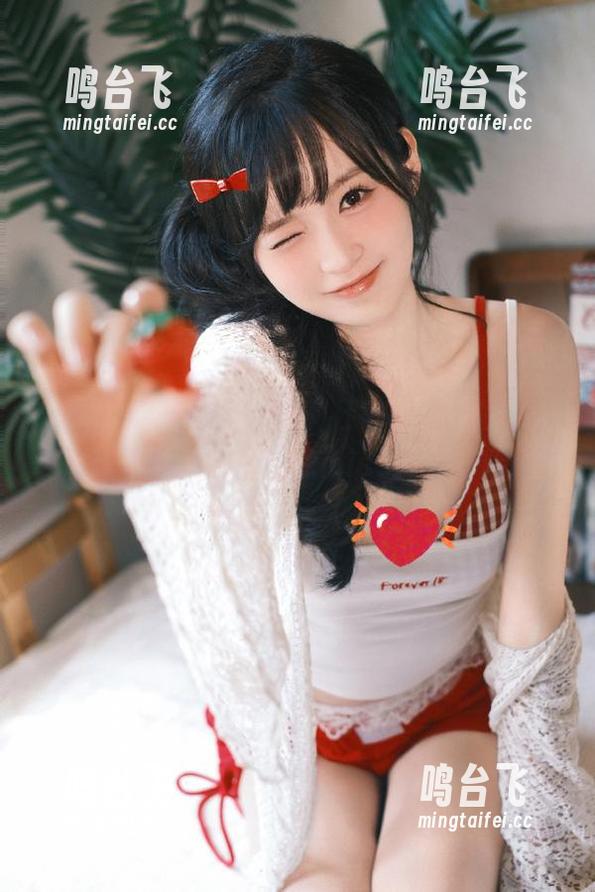 三步登录黑料社官网，顺便来一场热腾腾的瓜聊，不想miss掉任何精彩！