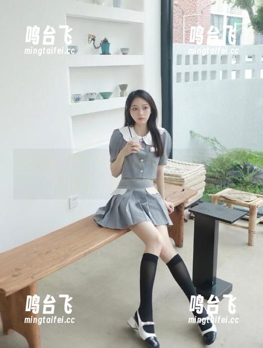 调皮捣蛋的黑料社app，显然是个收集人类戏剧性的地方！