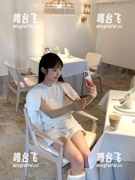 谁说黑料网app在线不能优雅吃瓜？看这里！