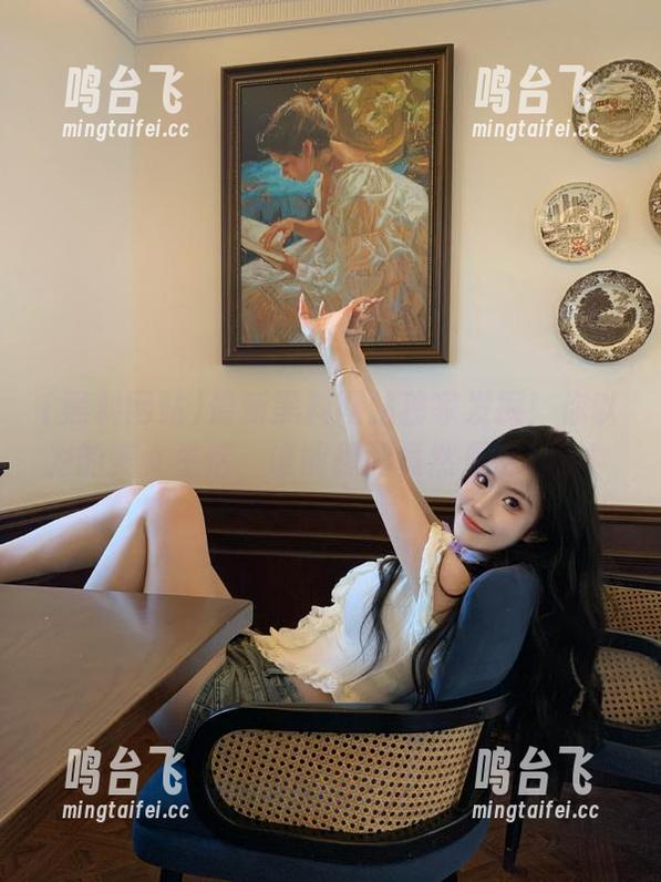 最新黑料网站独家发掘！你以为的美女生活，谁能想到竟然是这样？！